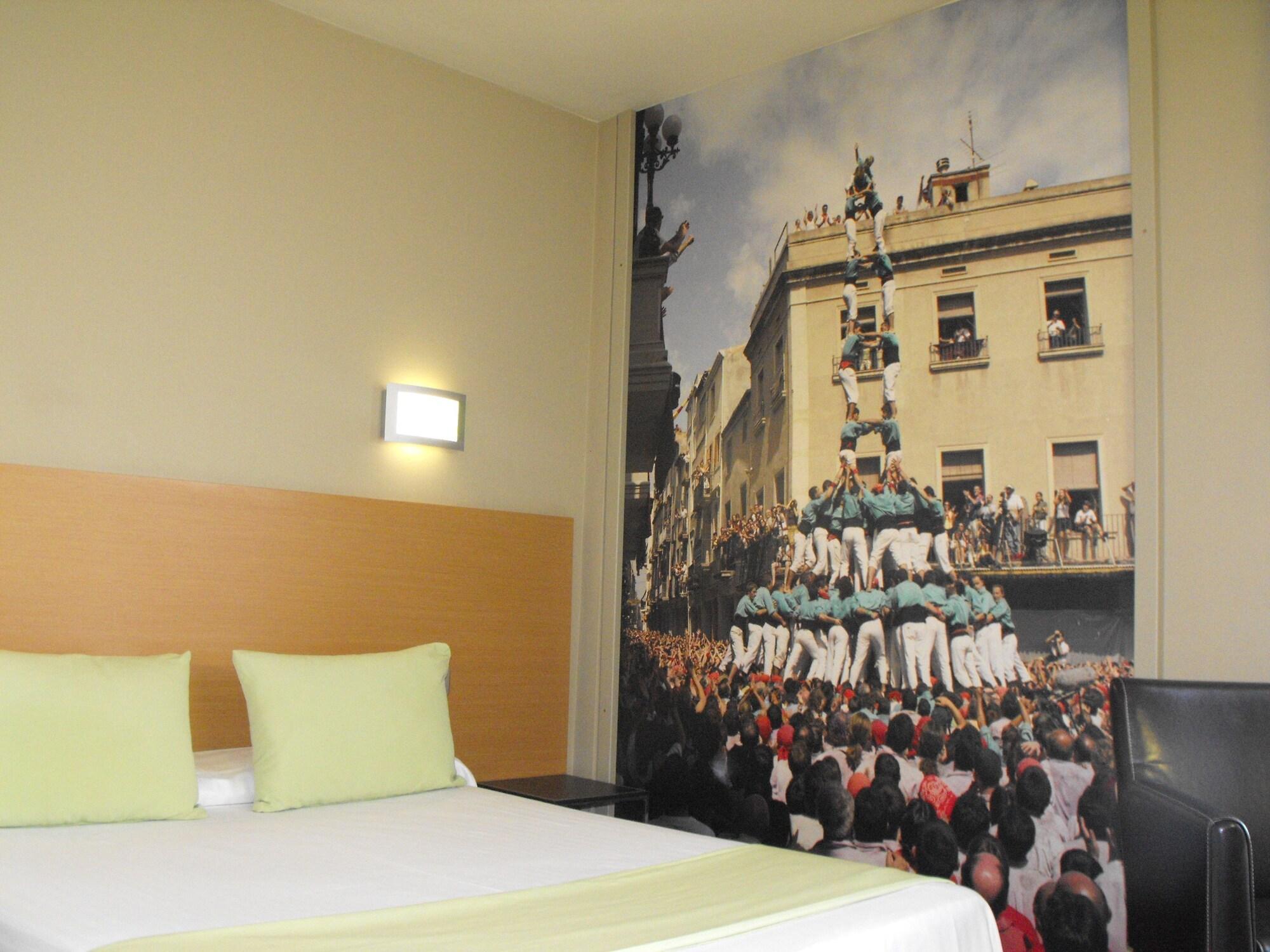 Hotel Pere III El Gran Вілафранка-дель-Пенедес Екстер'єр фото