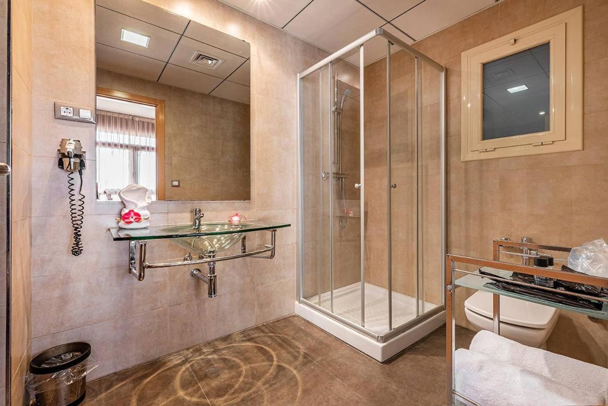 Hotel Pere III El Gran Вілафранка-дель-Пенедес Екстер'єр фото