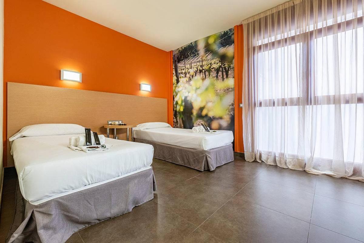Hotel Pere III El Gran Вілафранка-дель-Пенедес Екстер'єр фото